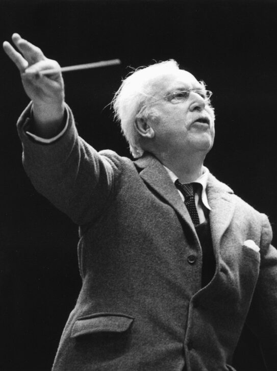 Arthur Bliss - biografía - compositor - banda sonora - the Movie Scores
