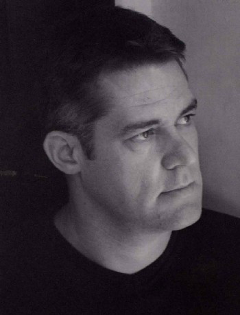Graeme Revell biografía