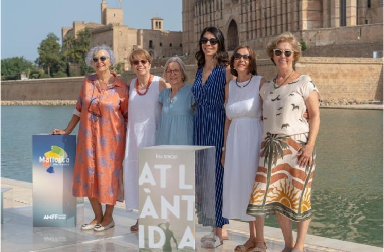 Cien libros juntas 2024 Mercè Pons BSO review